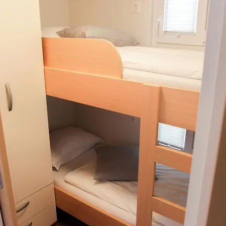 Casa vacanze Star 2 Floating House, Marina